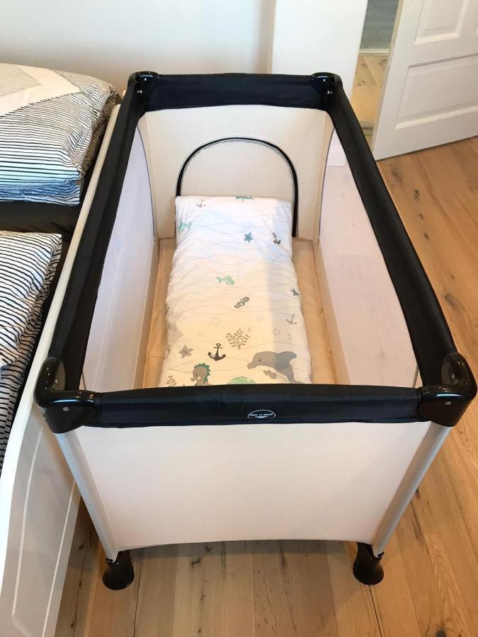 Ferienwohnung „Opa'S Tohuus“Mit Fahrraedern, Husum Хузум Екстериор снимка